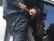 Kekasih China Melakukan Hubungan Seks Intens di Dalam Mobil