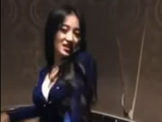China Pro Shows Tits In Toilet